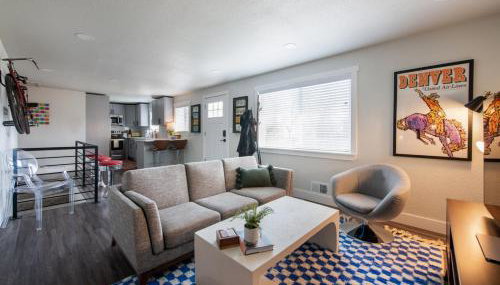 Mid-Century Modern Home - Hot Tub and Game Room - Foto 3