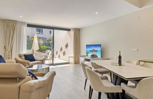 The White House - Photo 7