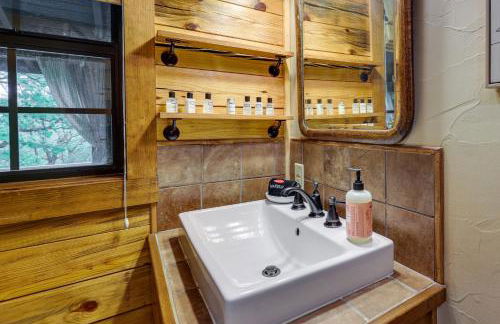 Beaver Lake Vacation Rental with Private Hot Tub! - Foto 17