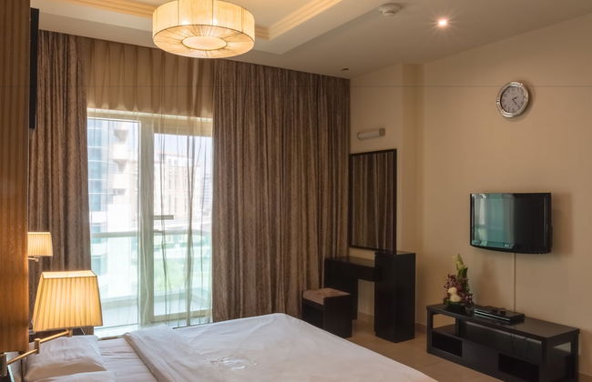 Dunes Hotel Apartments Oud Metha - Photo 18