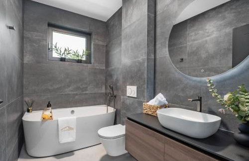 Villa Adventure with 3 en-suite bedrooms, a Media room, private pool, 7km from Omiš - Foto 26