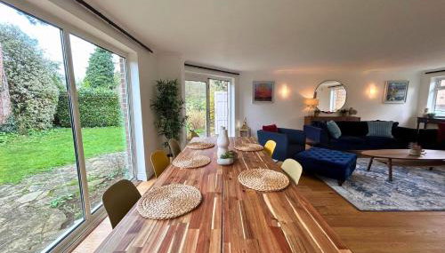 Weybridge Stunning Five Bedroom House With Garden - Foto 4