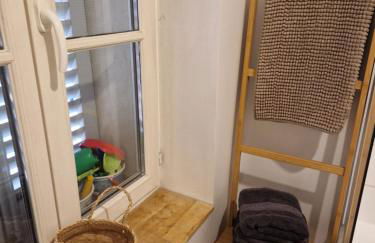 2 pièces dans le centre avec petite terrasse 3*** - Foto 9