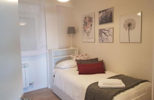 La Parada de la Estacion con parking - Foto 28