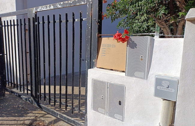 Foximanna on the North Floor in a Villa Surrounded by Greenery Facing the sea - Photo 16