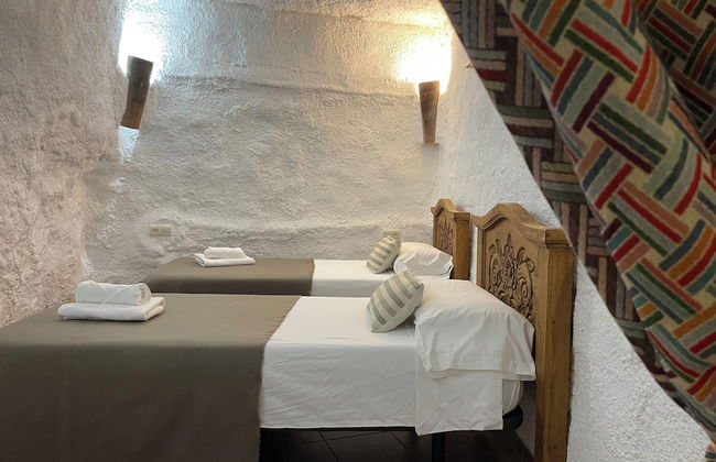 Cuevas El Atochal Orígenes - Foto 35