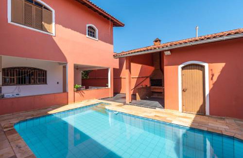 Itanhaém Casa ampla com piscina e churrasqueira a 300m da praia - Foto 6