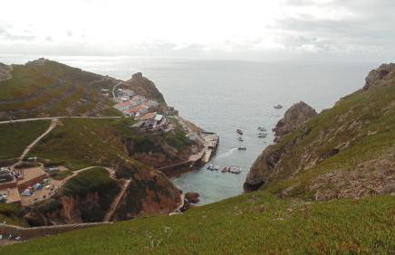 Surf and Stones Apartment - Foto 67