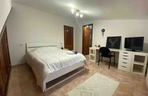 Ático con vistas y aparcamiento gratuito - Foto 1