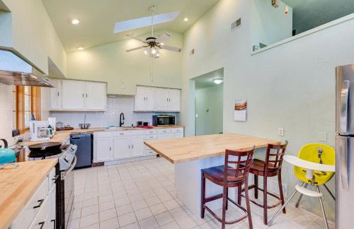 17 Mi to Town Peaceful Golden Cabin! - Photo 10