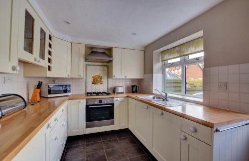 2 Bed in Bodham oc-1303 - Photo 4