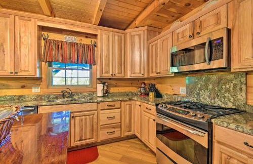 Trenton Cabin with Hot Tub - 14 Mi to Lookout Mtn! - Foto 8