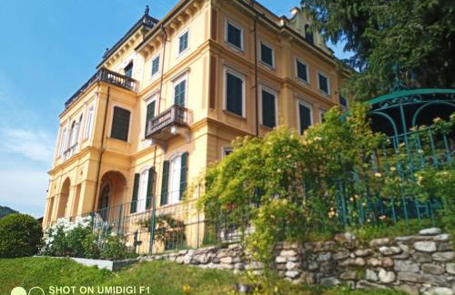 Bellavista in palazzo storico e deliziosa vista lago! - Foto 48