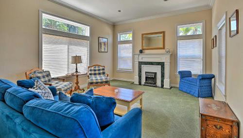 Luxe Vista Getaway with Private Pool and Hot Tub! - Foto 3