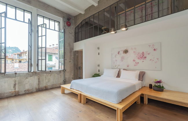 Design Loft With Private Parking by Rent all Como - Photo 7