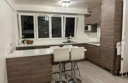 Appartement 3 pièces confortable bien situé à La Défense, proche des transports, de paris et de l'arena - Foto 6