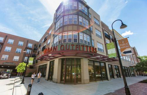 Elegant and Fully Furnished Condo Near Notre Dame - Foto 29