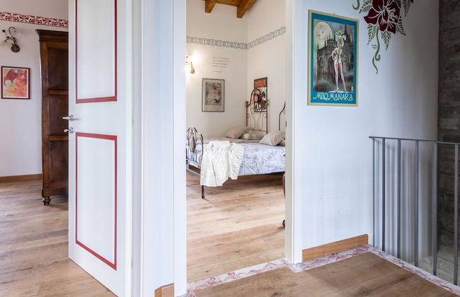 JOIVY Superb Villa For 7 W/Backyard And Bbq Area In Vaccarezza - Foto 42