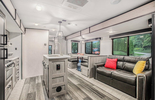 Stunning Newly Renovated Modern Beach House - 7633 - Foto 33