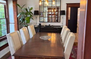 NEW! Updated South Hill Craftsman Sleeps 12! - Foto 55