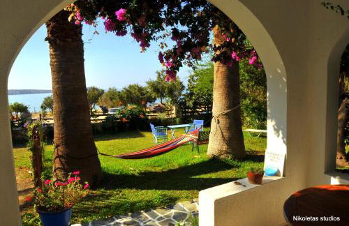 Nikoleta's Studios - Photo 32