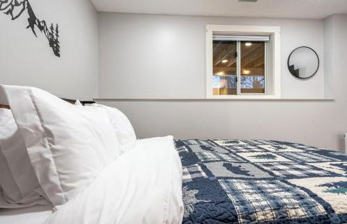 20Percent-off-Intro,15-min-to-SundayRiver,Hot-tub,Sauna,Pet-Kid-Friendly - Foto 40