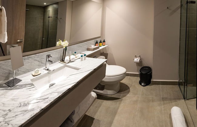 York Luxury Suites Medellín - Photo 44