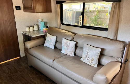 Garden Paradise RV Camper near Clearwater Beaches - Foto 14