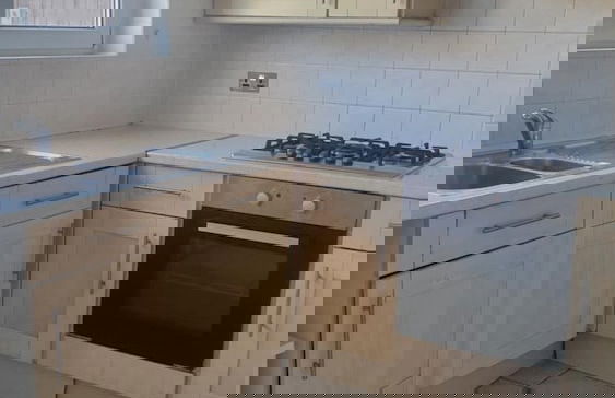 London Villa Retreat With 3 Bedrooms - Foto 8