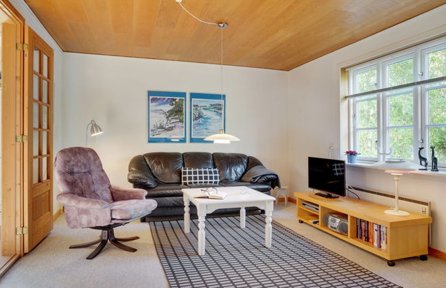 "Hildegunn" - 200m from the sea - Photo 3