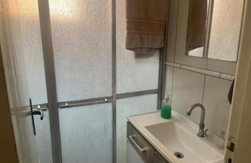 Casa Imbé - Acomoda 12 Pessoas - Foto 6