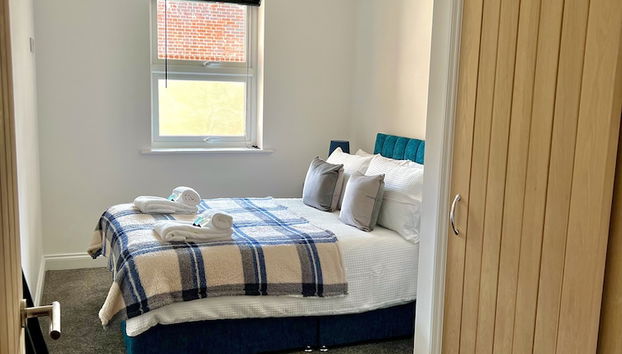 Homely 2-bed Apartment Near Luton Town Centre - Foto 3, Habitación