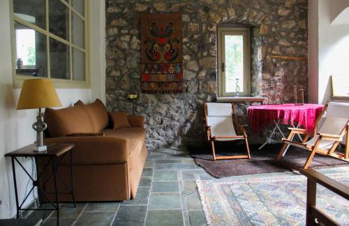 The Stonehouse - Photo 21