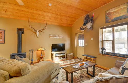 Red Lodge Retreat with Hot Tub 3 Blocks to Downtown - Foto 6