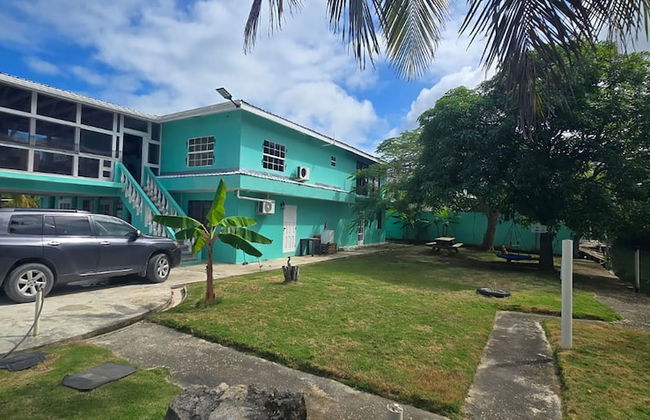 Bamboleo Inn Belize - Photo 1