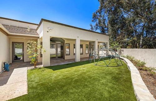 Private Gated 6BR Luxury Estate, Gym, Lake View - Foto 33