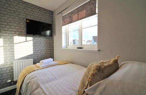 Signature - Chapelhall House - Photo 82