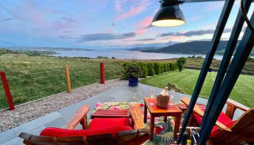 Knockderry Lodge -Private Luxury pet-friendly accommodation in Scotland with hot tub - Foto 2