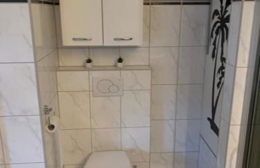 Großes Apartment Aschaffenburg 4 Schlafzimmer bis zu 10 Personen Mainpark Apartment Mainaschaff - Foto 57