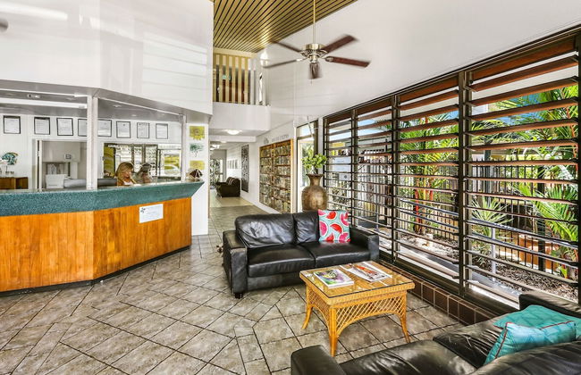 Cascade Gardens - Photo 4