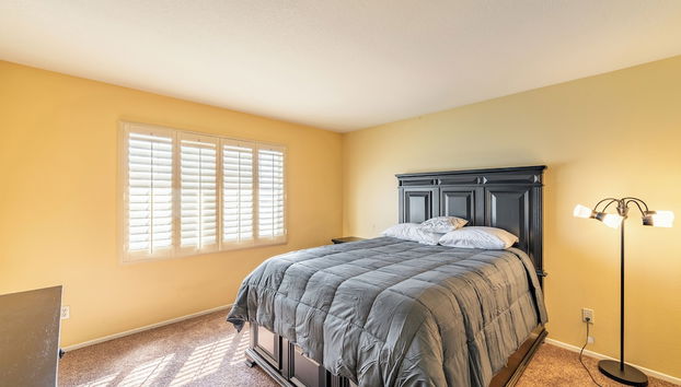 Family-Friendl 4Br Home | Spacious Great Location - Foto 4, Habitación