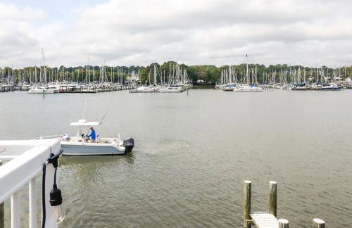 Water-View Deale Home Walk to Marina, Restaurants - Foto 32