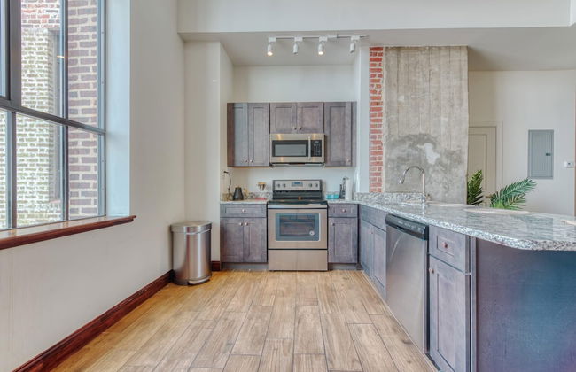 Sosuite 2BR Penthouse w W D Gym On-site Bar - Foto 4