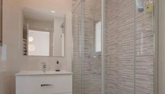 Privatunterkunft mit großer Poolanlage, Meerblick - Foto 4