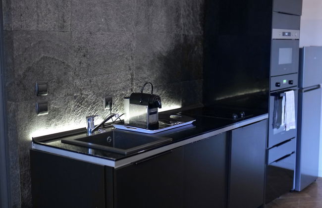 Les Cinq Lys - Foto 1