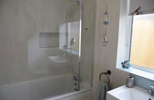 2-Bed Cottage - Sleeps4 - Garden - Bbq - Foto 8