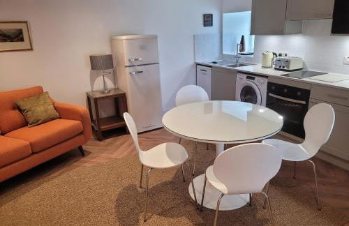 Hot Tub Cottage in Stewarton, Ayrshire - Foto 8