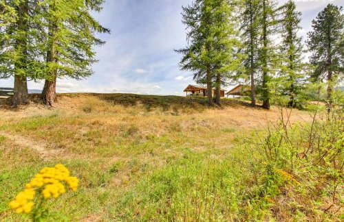 Cozy Farm Cabin - 9 Mi to Trout Creek! - Foto 28