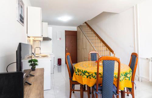 Your Vacation Apartment - Photo 16