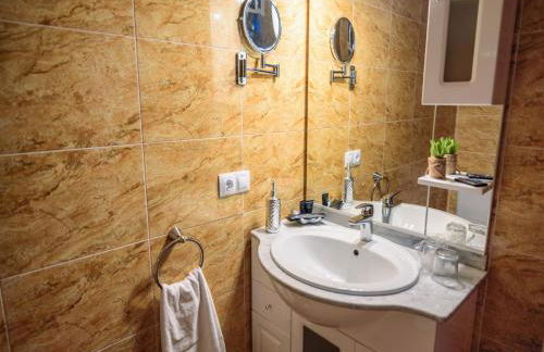 Riverside Rustic Retreat - Foto 17